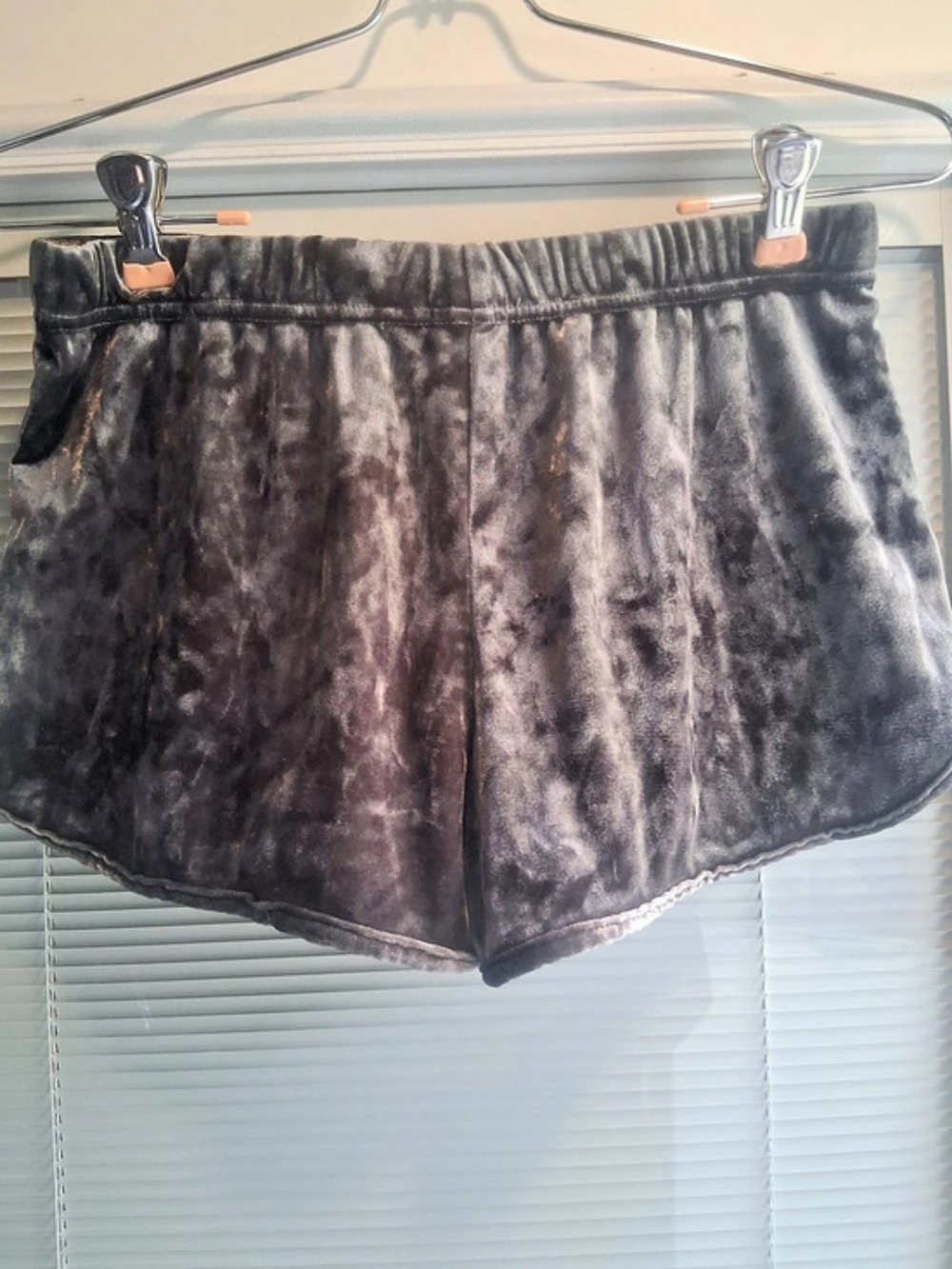 Velvet High Waist Shorts in Black Size Medium